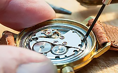 雅克德罗手表表盘刮花怎么修复？（雅克德罗手表表盘划痕修复全流程）