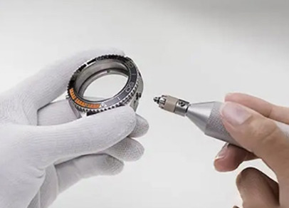 雅克德罗手表表扣常见问题 ？