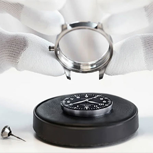 雅克德罗手表保养（雅克德罗手表表带锈蚀的护理建议）